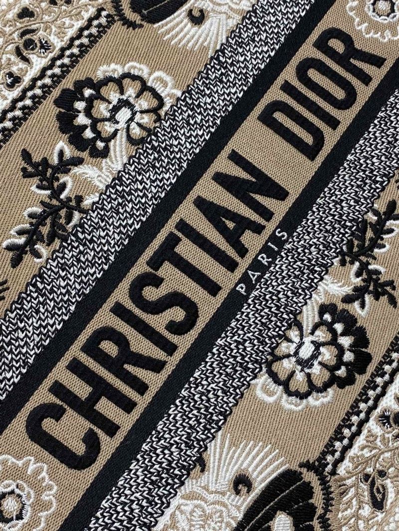 Christian Dior Shopping Bags